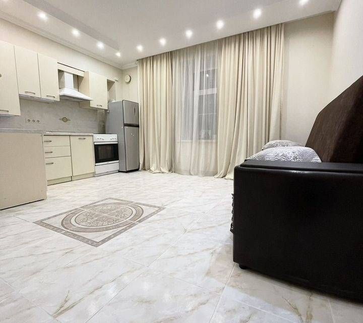 Сдаётся 1-комнатная квартира, 40 м²