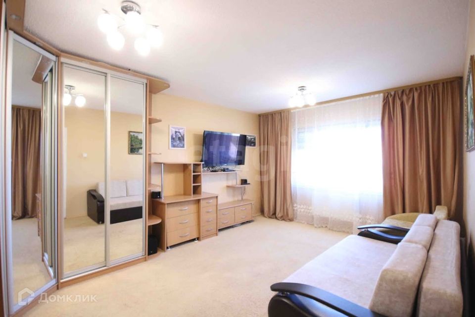 Сдаётся 1-комнатная квартира, 52 м²
