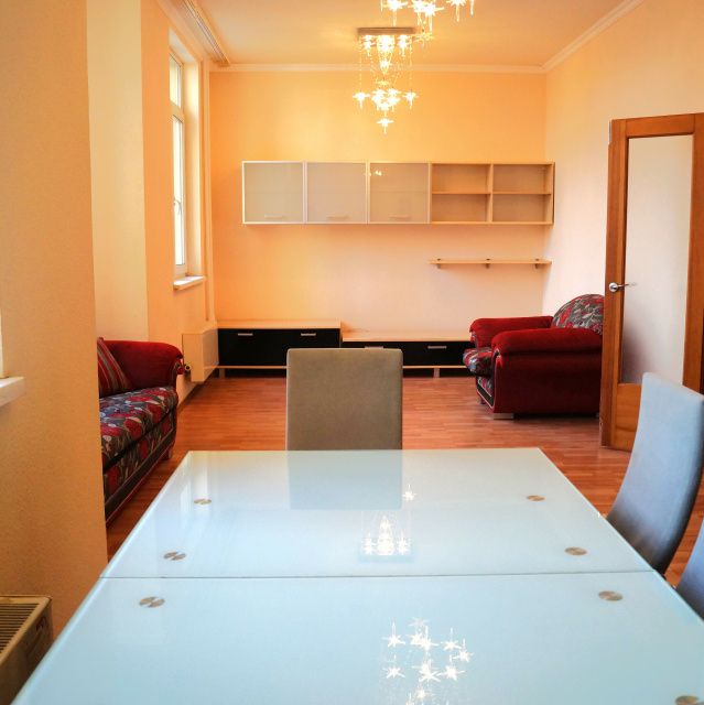 Продаётся 3-комнатная квартира, 94.6 м²