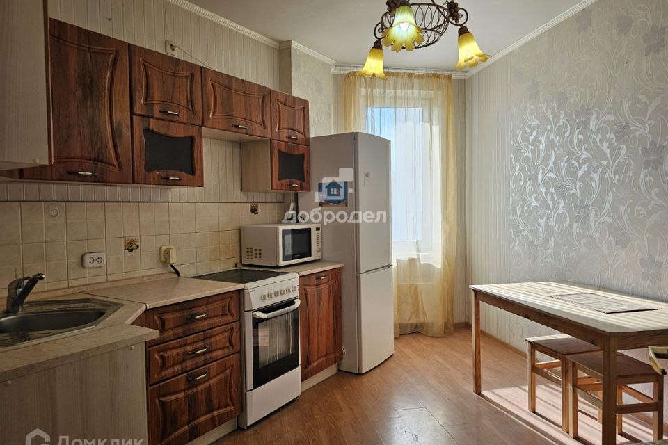 Продаётся 1-комнатная квартира, 47.3 м²