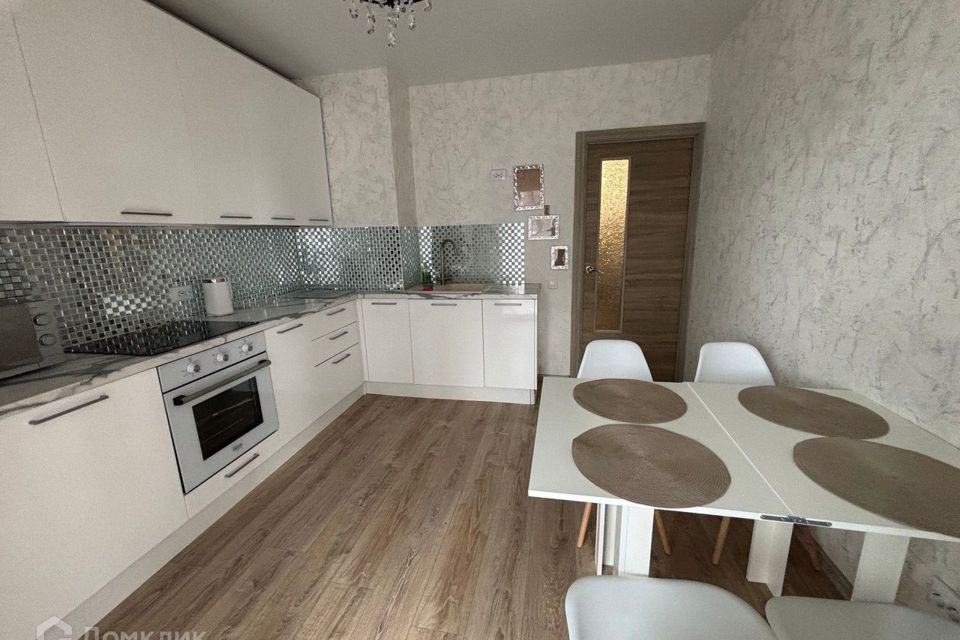 Продаётся 1-комнатная квартира, 41 м²
