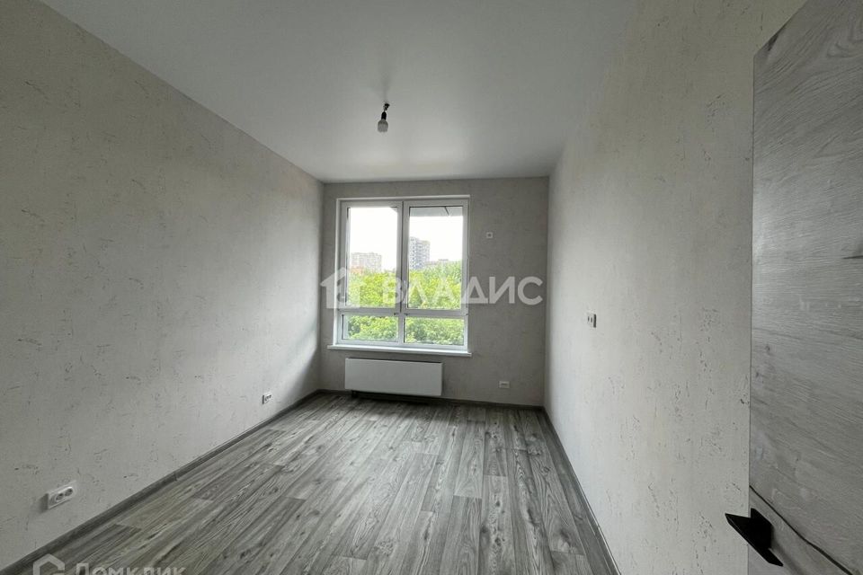 Продаётся 1-комнатная квартира, 37.9 м²