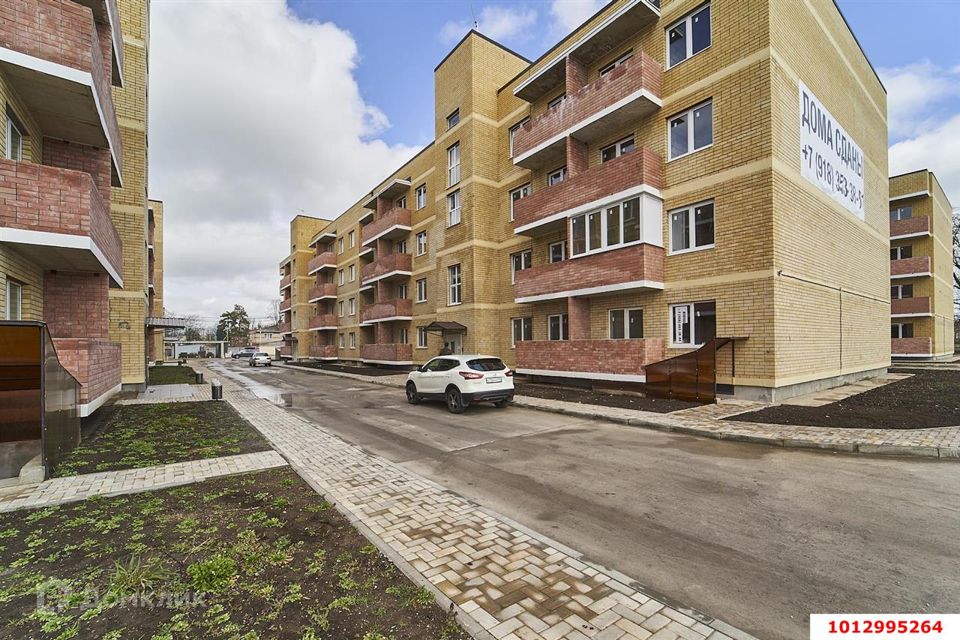 Продаётся 2-комнатная квартира, 56.7 м²