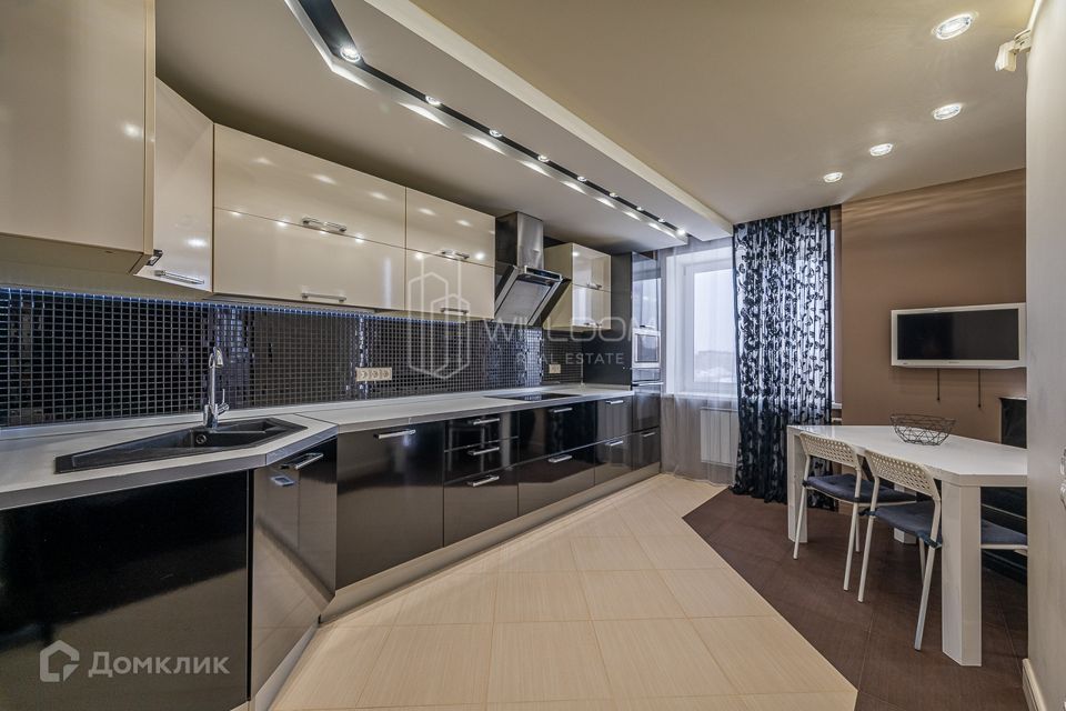 Продаётся 3-комнатная квартира, 98.5 м²