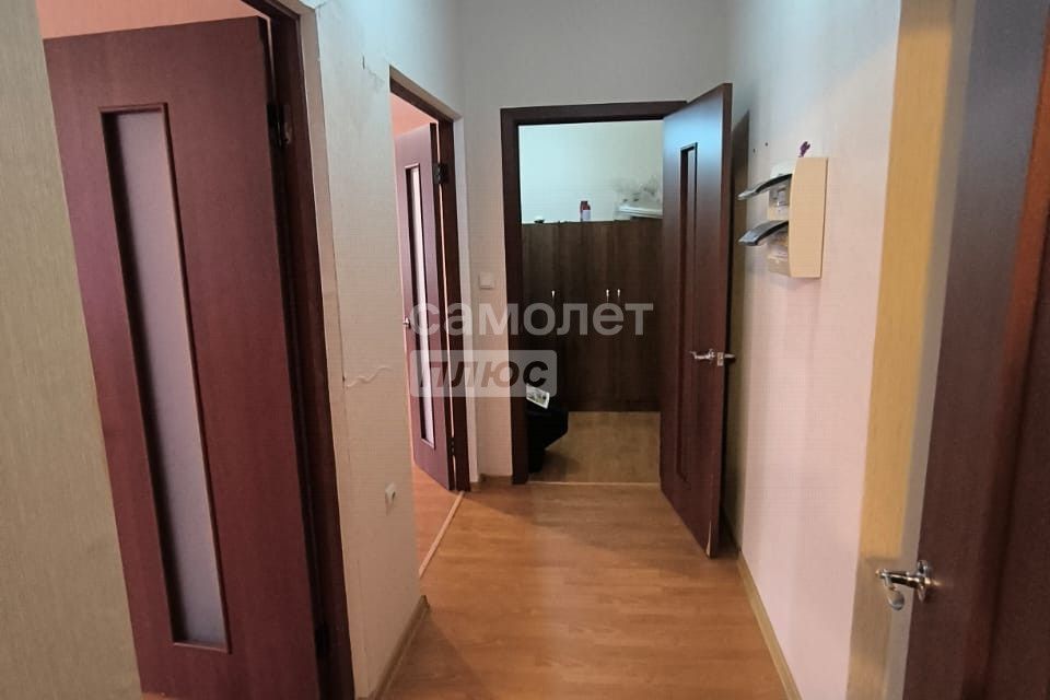 Продаётся 1-комнатная квартира, 47.4 м²