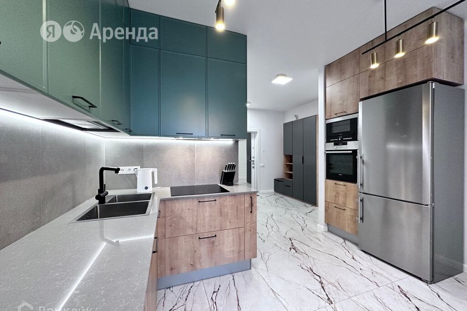 Сдаётся 4-комнатная квартира, 90 м²