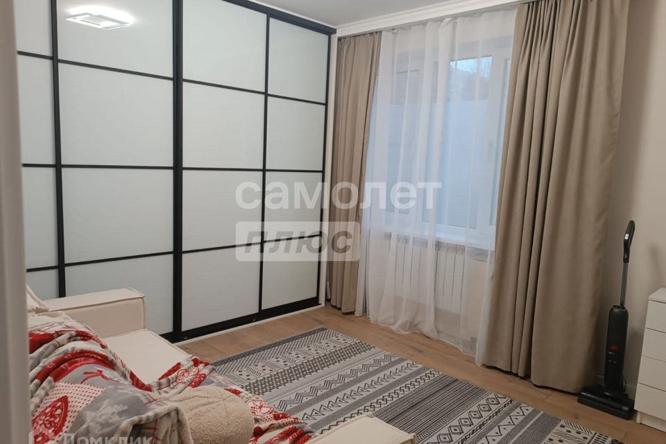 Продаётся 2-комнатная квартира, 37.2 м²