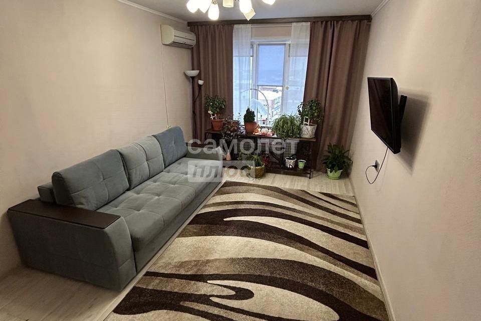 Продаётся 2-комнатная квартира, 44.3 м²