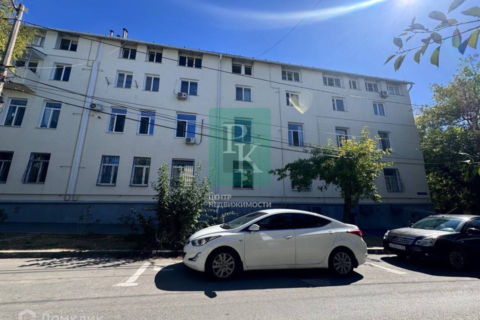 Продаётся 3-комнатная квартира, 74 м²
