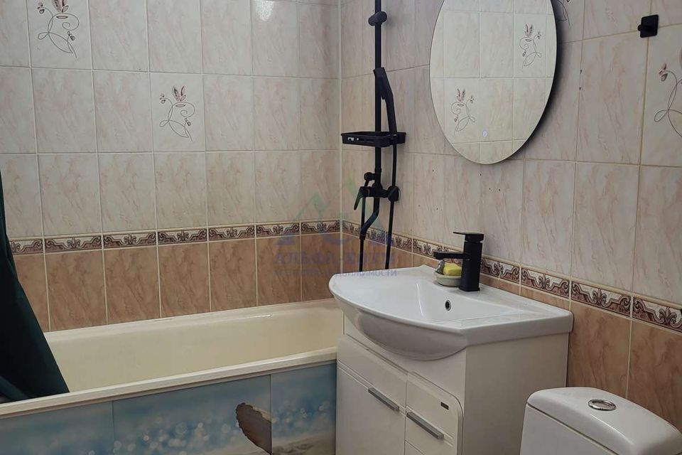 Сдаётся 1-комнатная квартира, 42 м²
