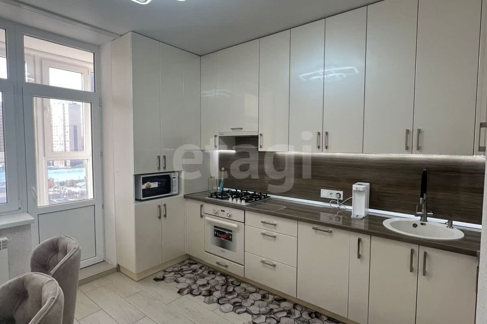 Продаётся 2-комнатная квартира, 59.5 м²