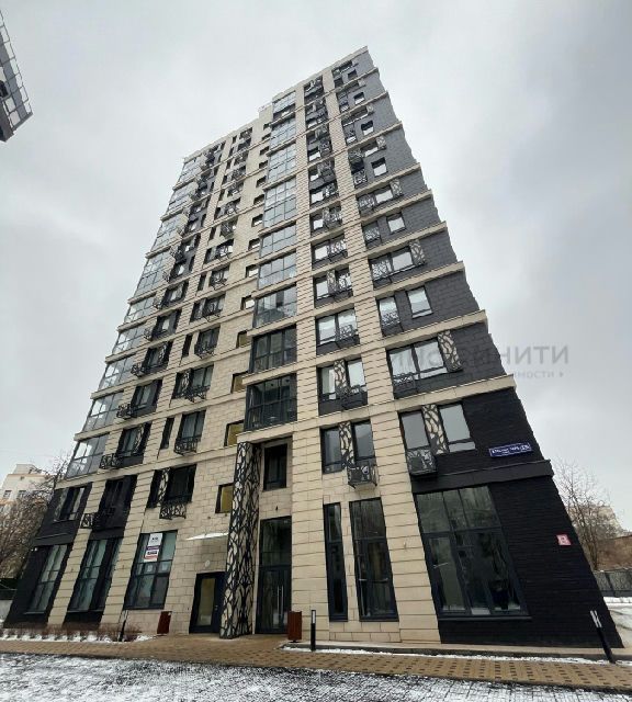 Продаётся 1-комнатная квартира, 42 м²