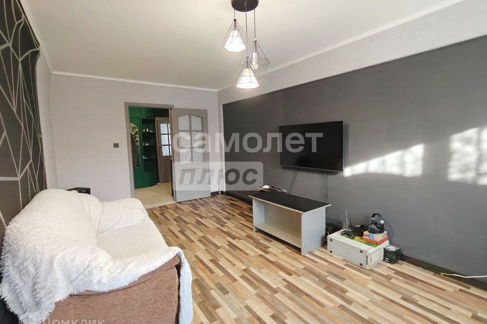 Продаётся 3-комнатная квартира, 69.7 м²