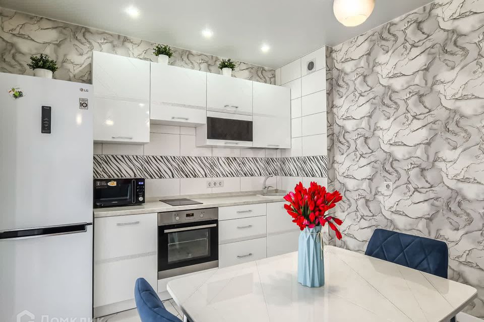 Продаётся 3-комнатная квартира, 64.7 м²