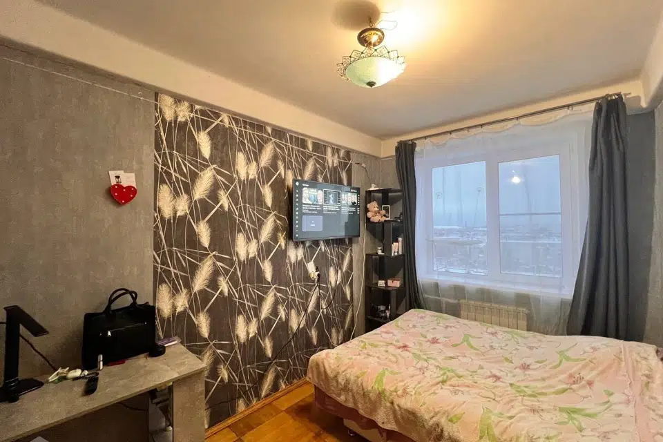Продаётся 3-комнатная квартира, 57.8 м²