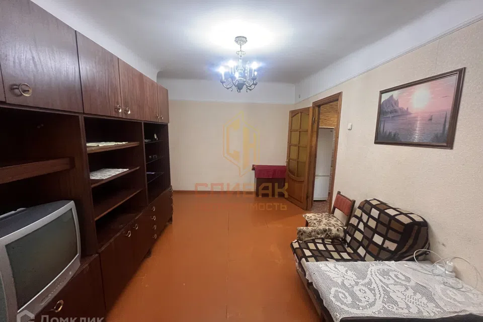Продаётся 3-комнатная квартира, 55.9 м²