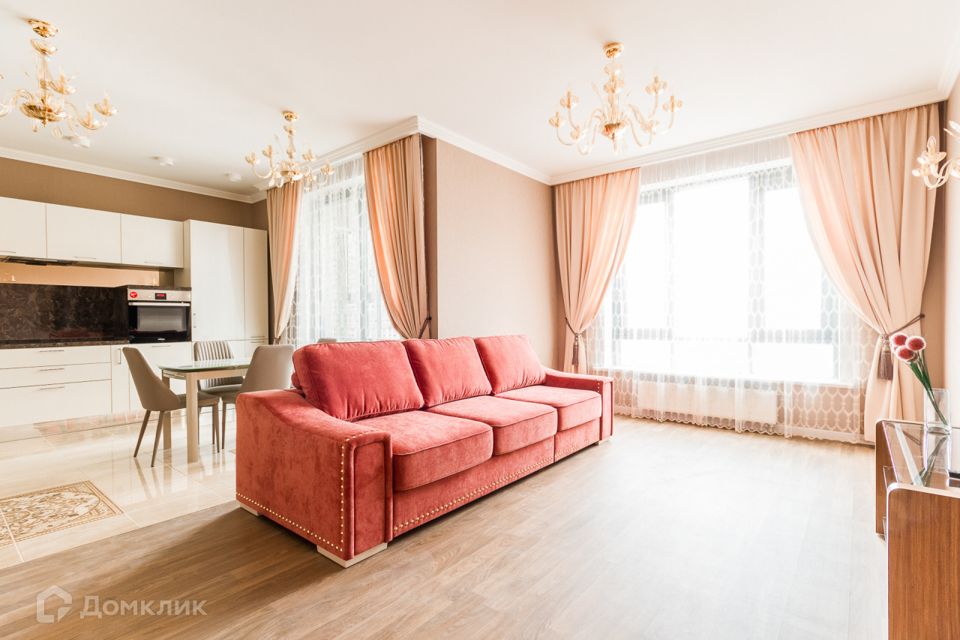Сдаётся 2-комнатная квартира, 73 м²