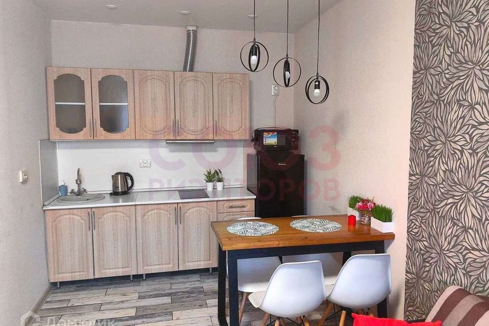 Сдаётся 1-комнатная квартира, 45 м²