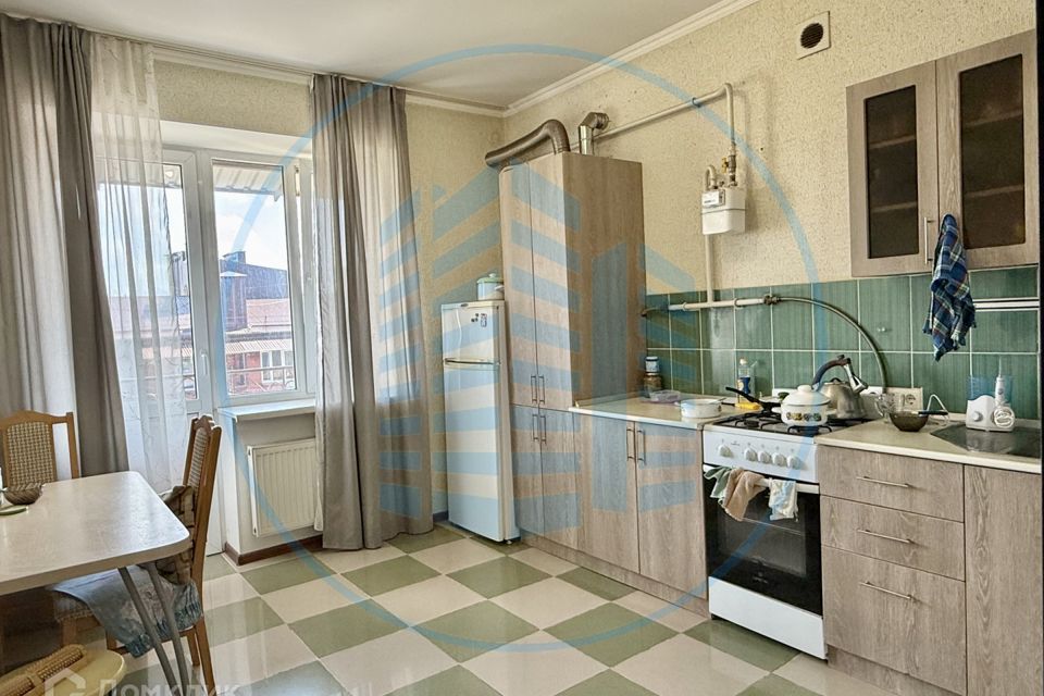 Продаётся 1-комнатная квартира, 54.2 м²