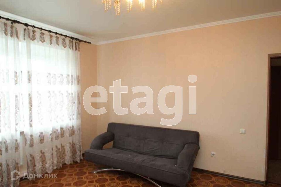 Сдаётся 2-комнатная квартира, 57.4 м²