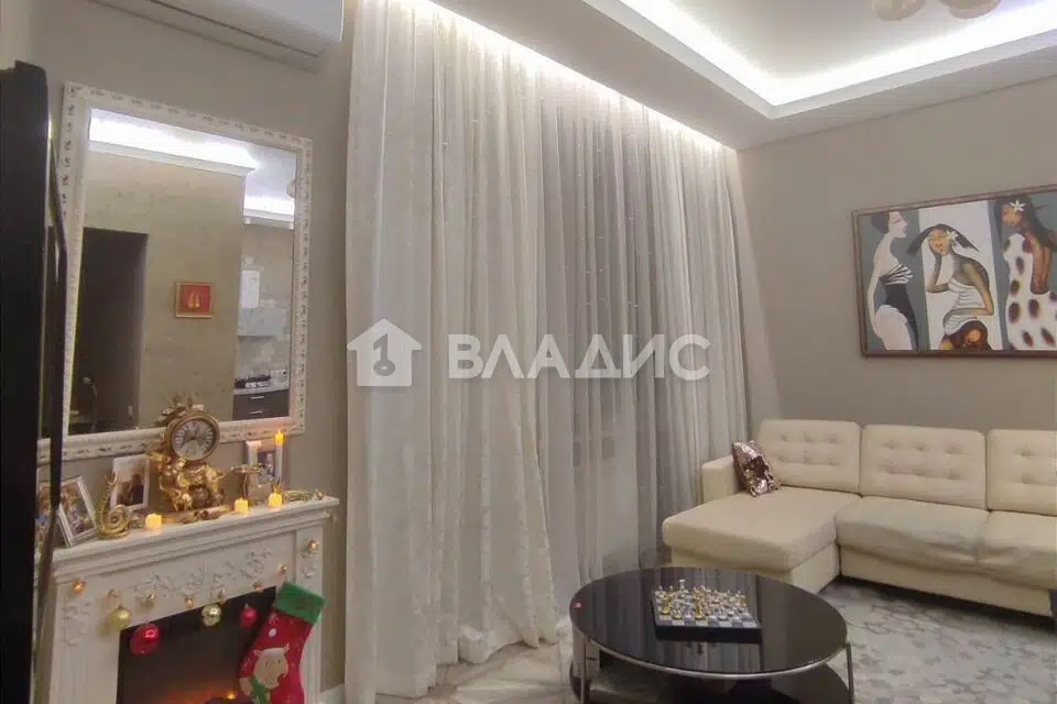 Продаётся 4-комнатная квартира, 118 м²