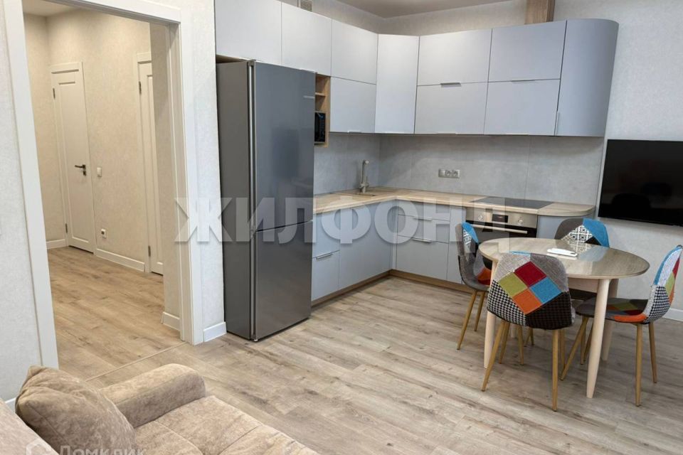 Продаётся 1-комнатная квартира, 47.7 м²