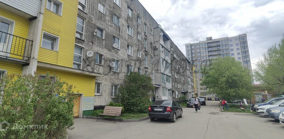 Продаётся 3-комнатная квартира, 56.5 м²