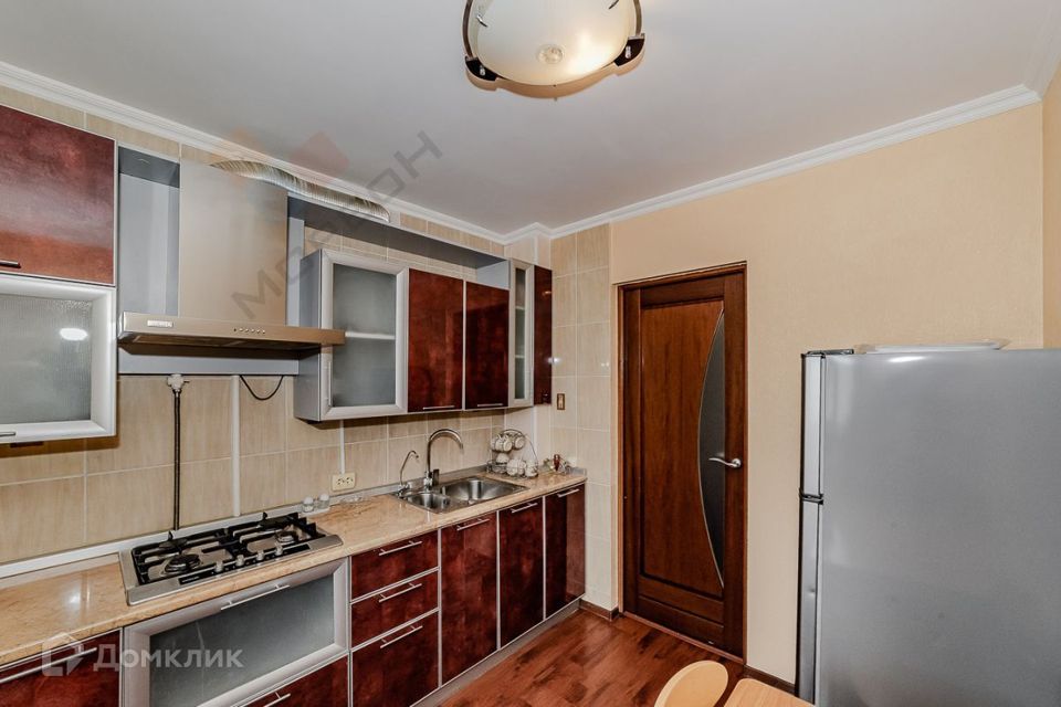 Продаётся 2-комнатная квартира, 56.2 м²