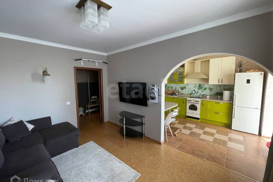 Продаётся 1-комнатная квартира, 59.5 м²