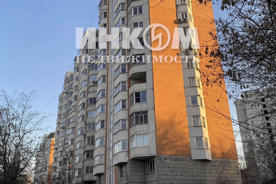 Продаётся 3-комнатная квартира, 72.6 м²