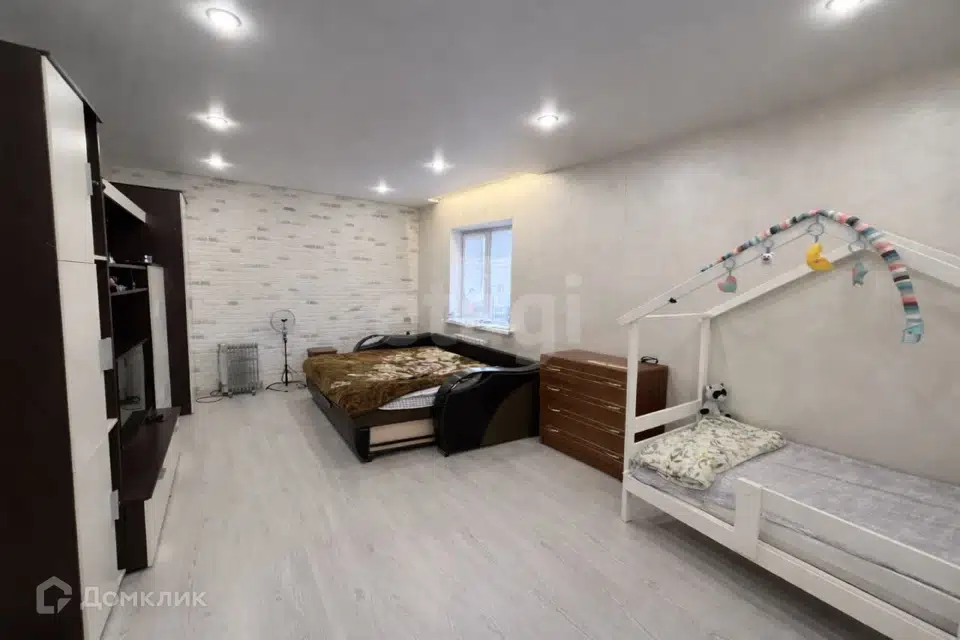 Продаётся 2-этажный дом, 108 м²