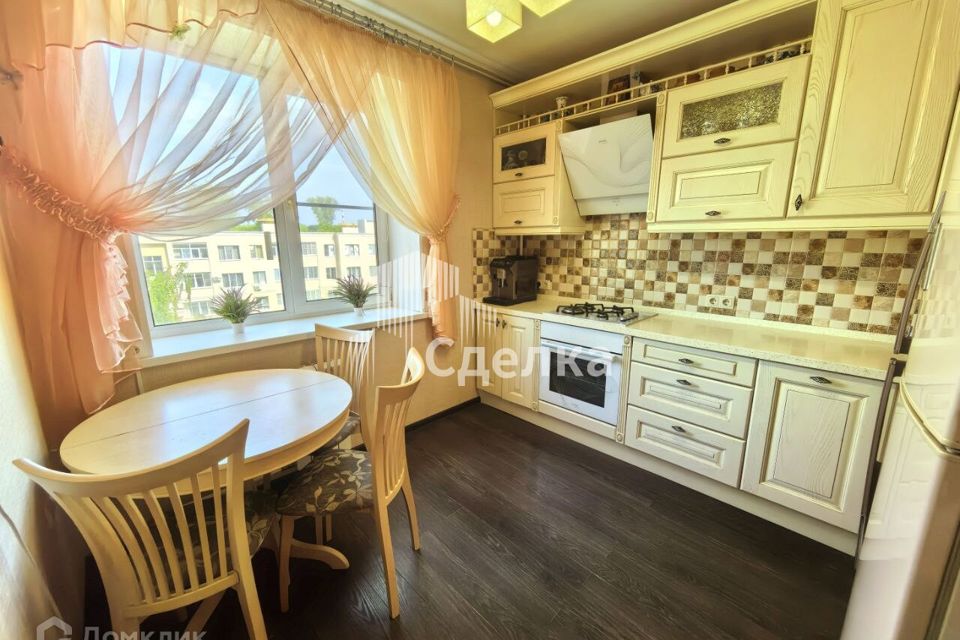Продаётся 3-комнатная квартира, 74.5 м²