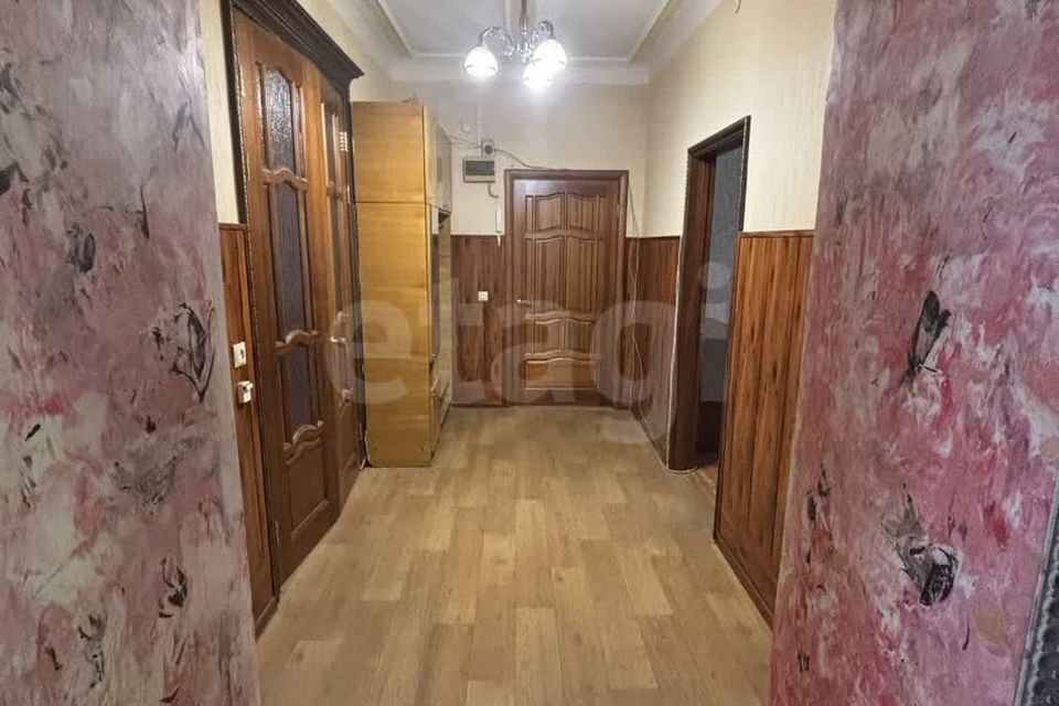 Продаётся 3-комнатная квартира, 83.8 м²