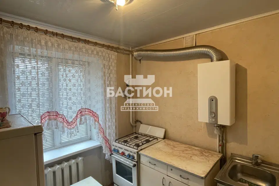 Продаётся 2-комнатная квартира, 42.4 м²