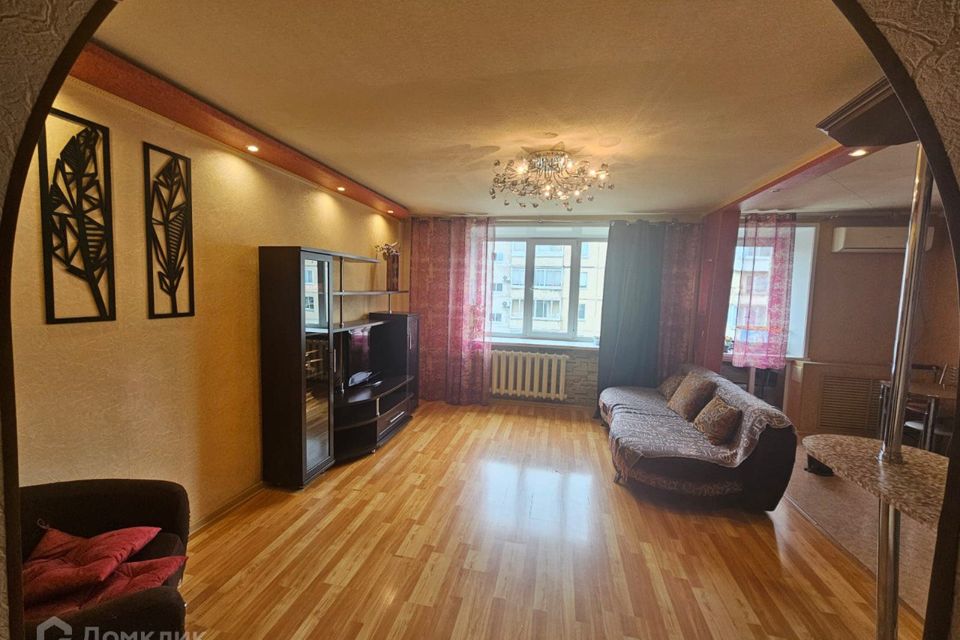 Сдаётся 4-комнатная квартира, 75.7 м²