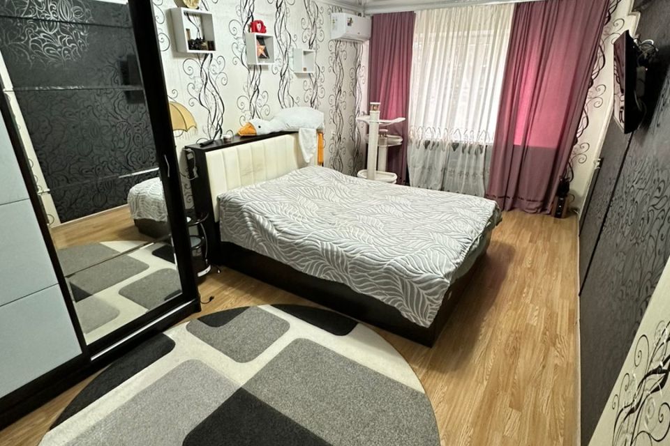 Продаётся 3-комнатная квартира, 63.2 м²
