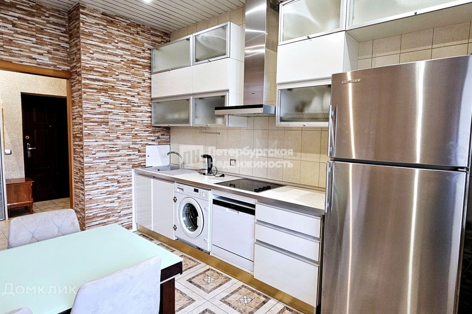 Сдаётся 2-комнатная квартира, 55.5 м²