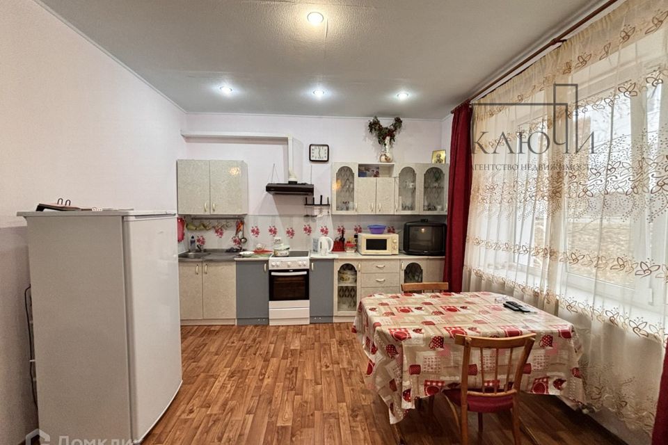 Продаётся 2-комнатная квартира, 49.5 м²