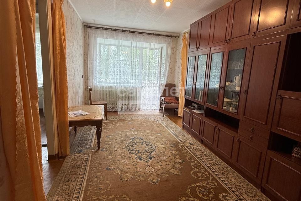 Продаётся 2-комнатная квартира, 40.9 м²