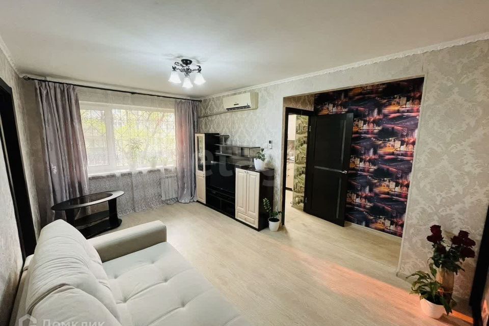 Сдаётся 2-комнатная квартира, 46 м²