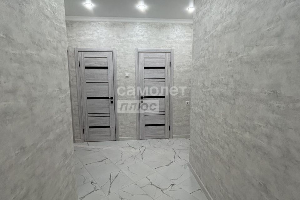 Продаётся 2-комнатная квартира, 65 м²