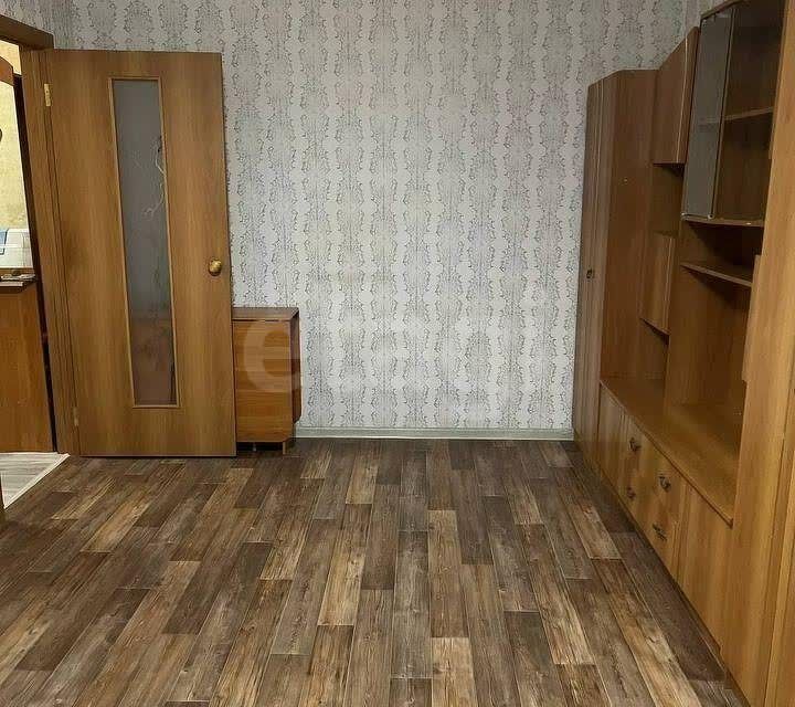 Продаётся 2-комнатная квартира, 43.8 м²