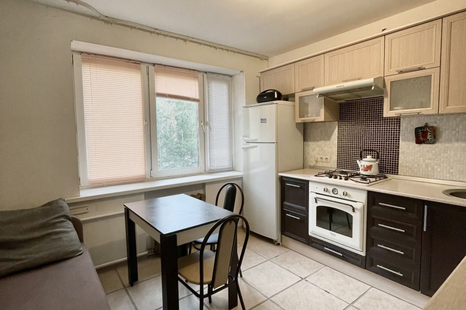 Продаётся 1-комнатная квартира, 38 м²