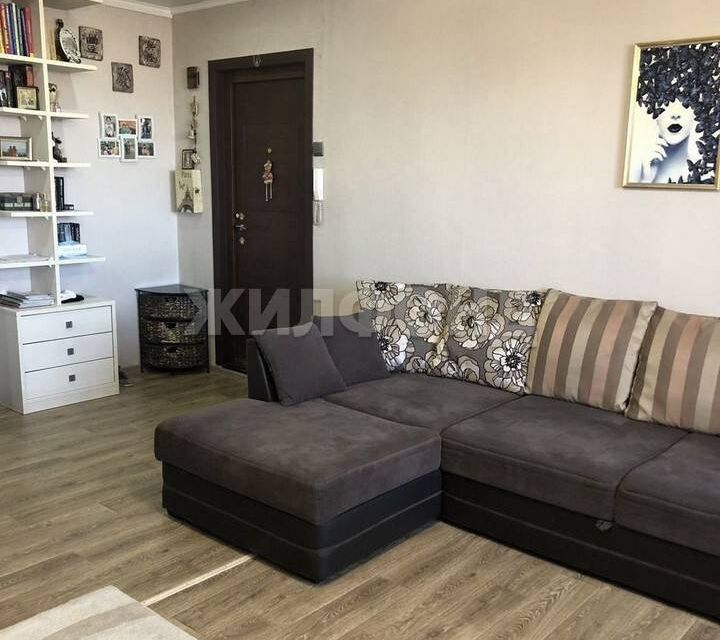 Продаётся 3-комнатная квартира, 65 м²