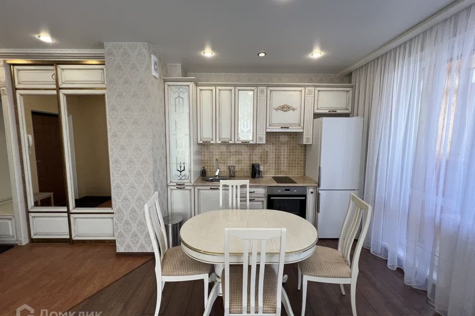 Сдаётся 1-комнатная квартира, 40 м²
