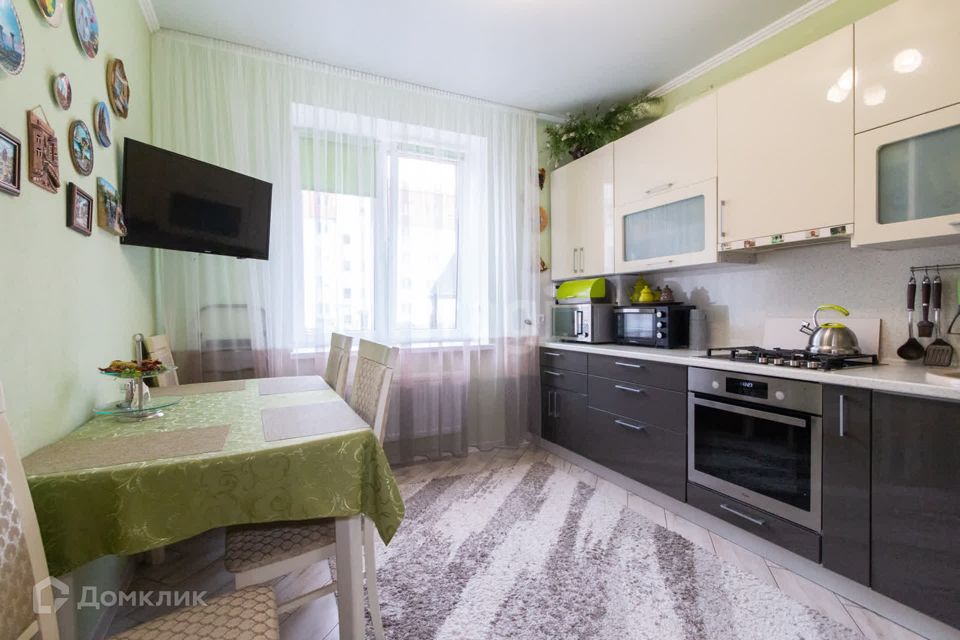 Продаётся 2-комнатная квартира, 56.5 м²