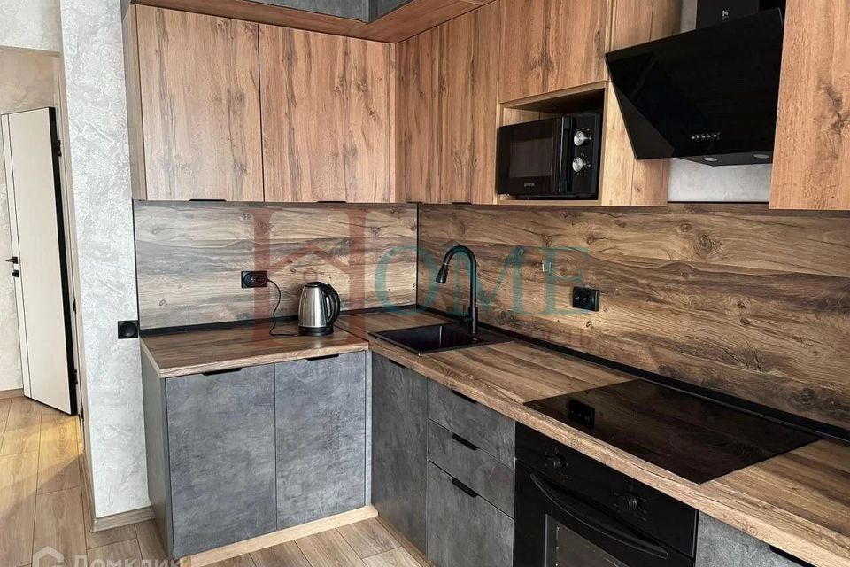 Сдаётся 1-комнатная квартира, 38 м²