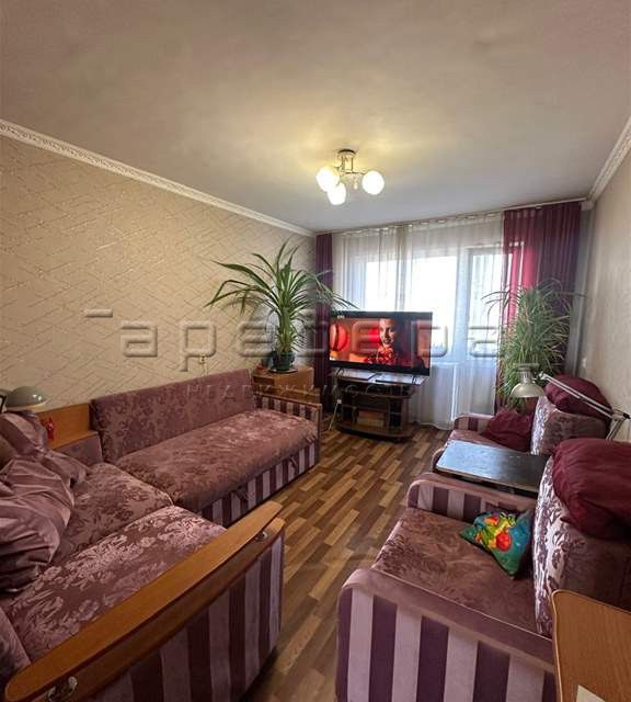 Продаётся 2-комнатная квартира, 44.8 м²