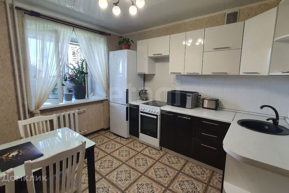 Продаётся 1-комнатная квартира, 38.4 м²