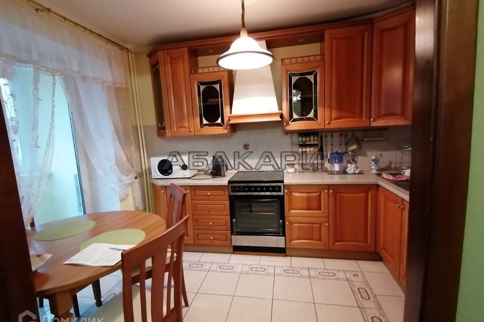 Сдаётся 3-комнатная квартира, 65 м²